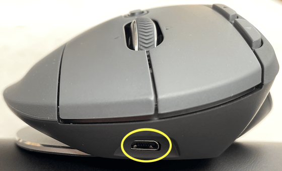 MX ERGOの充電ポートはMicro-USB